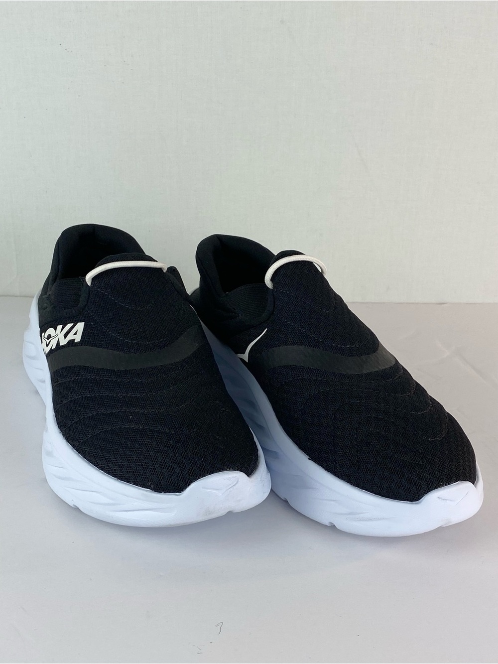 Hoka One Recovery Shoe 2. Women's Size10 Color Black/White - Picture 3 of 11